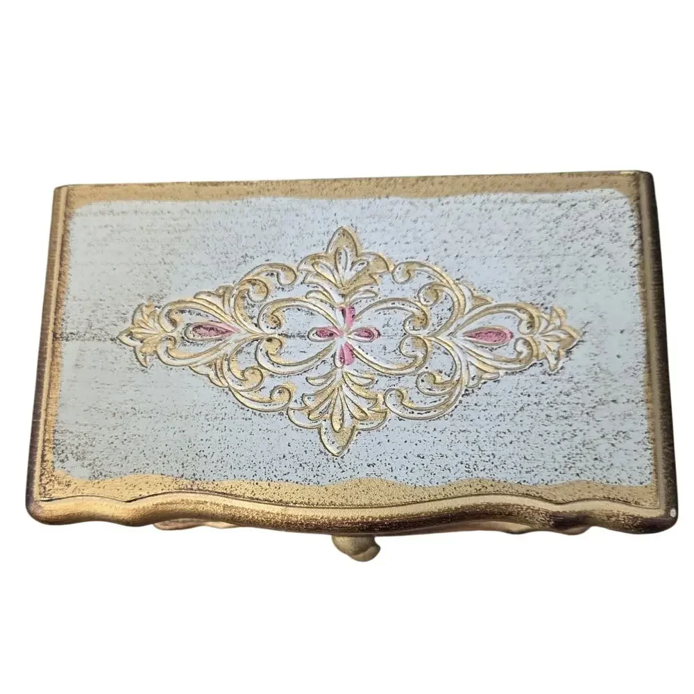 VTG Florentine Style Music Box Jewelry Chest Gold Ivory Romantic Vanity Decor